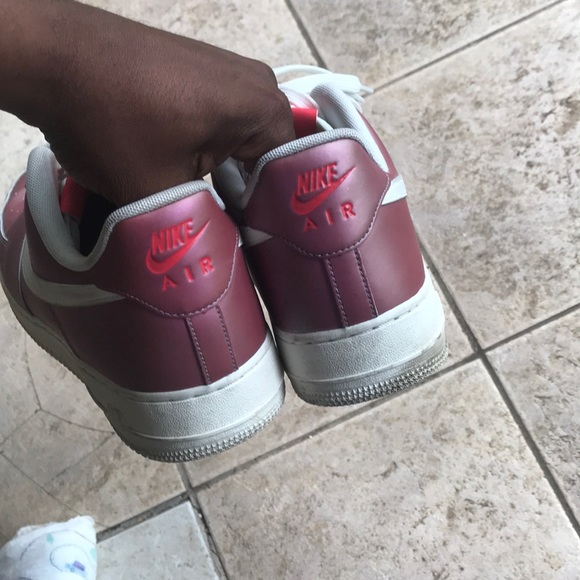 Nike Air Force - Picture 4 of 5